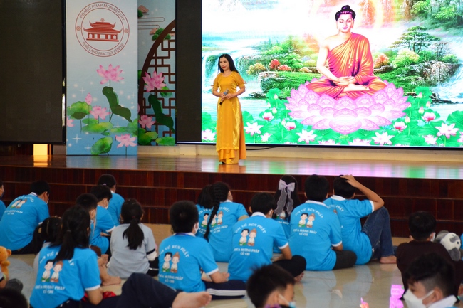 Khóa tu thanh thiếu niên